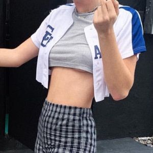LF vintage cropped baseball tee